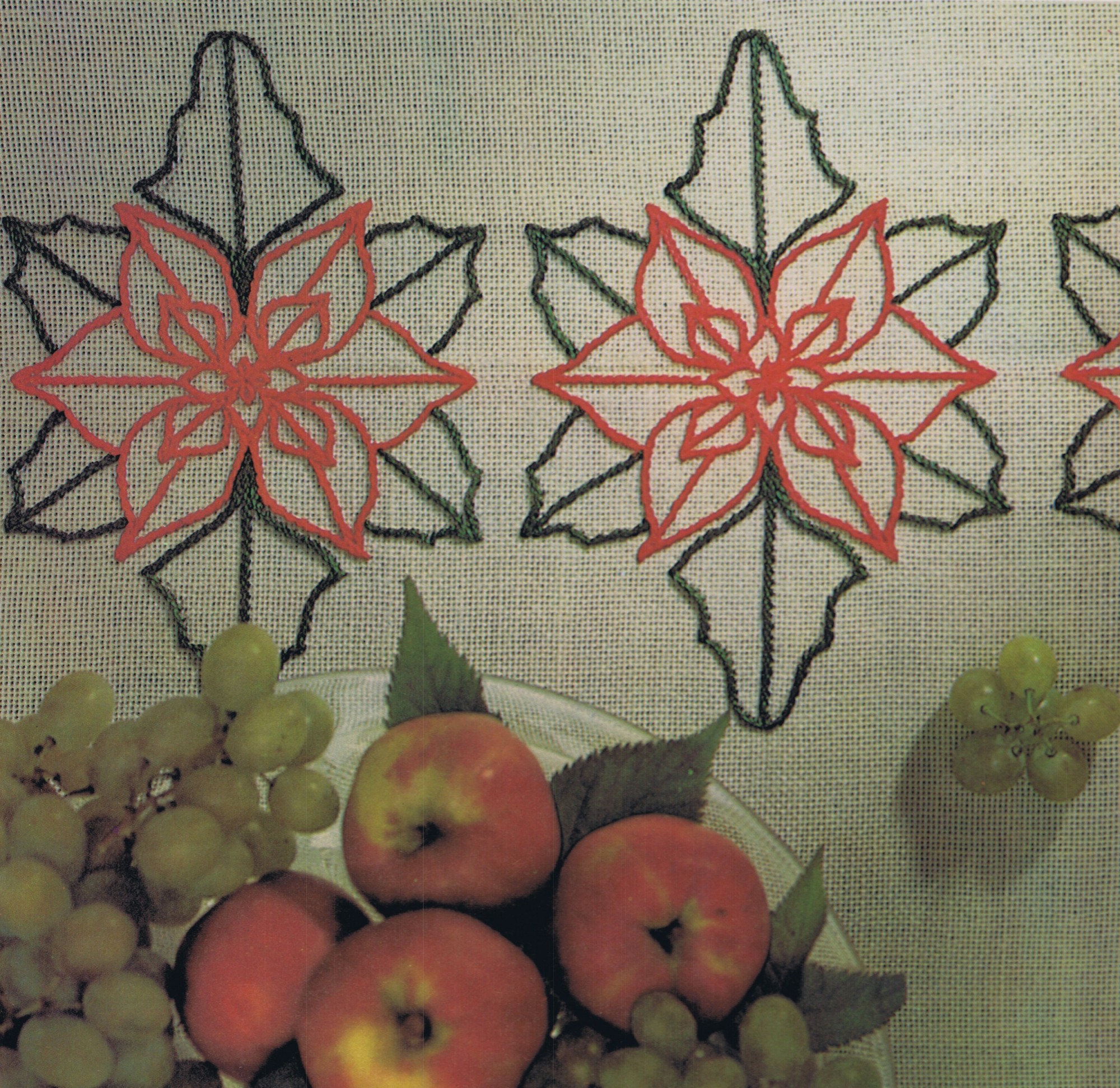 Embroidery Cross Sttich Blog Content christmas poinsettia motifs