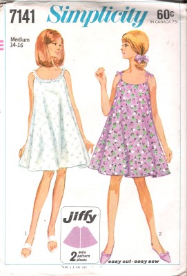 Vintage Nightgown 7141 Simplicity Pattern Bust 34-36
