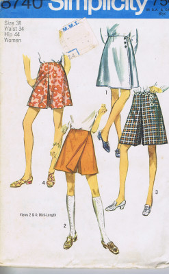 PANT-SKIRT OR CULOTTES IN TWO LENGTHS