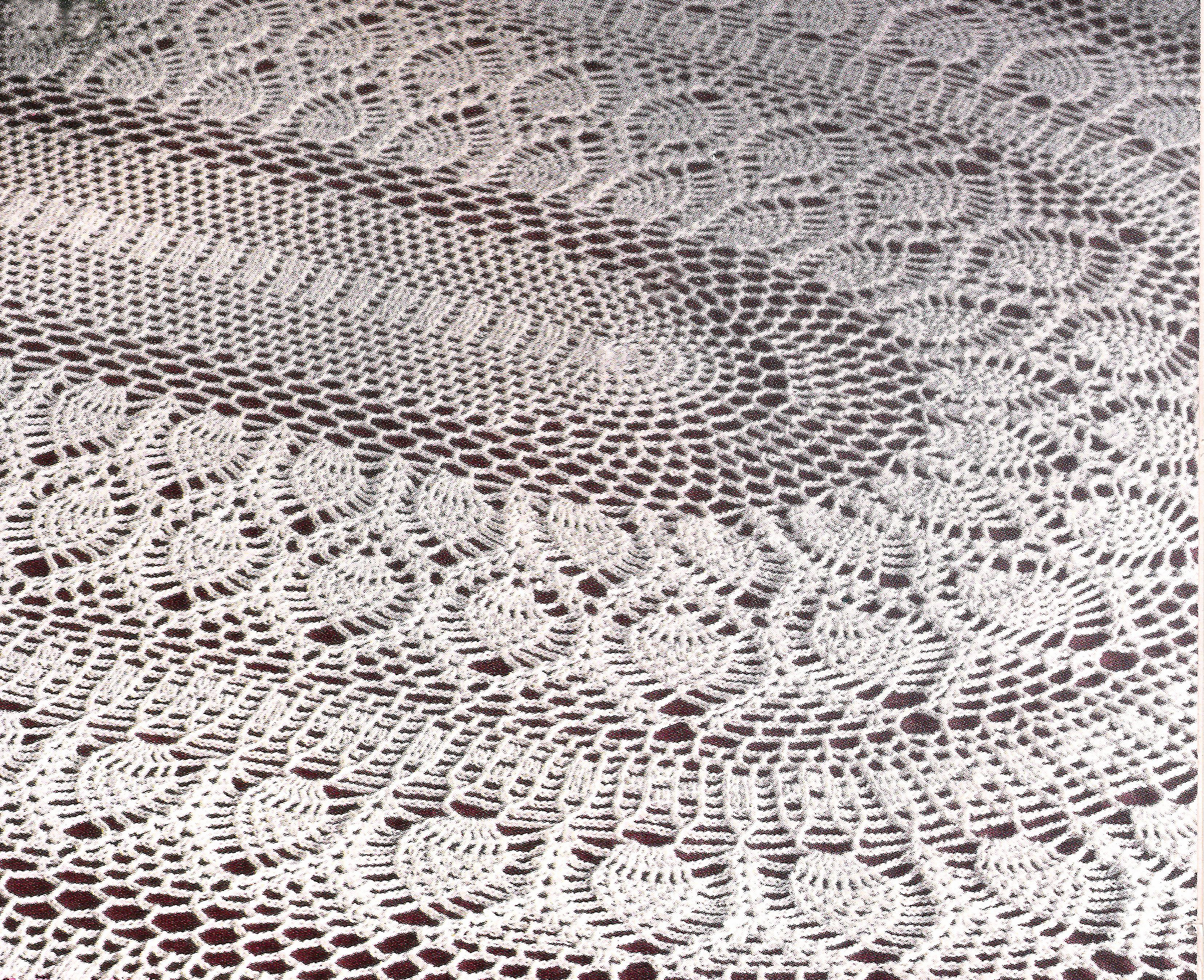 Oval Pineapple Tablecloth Pattern