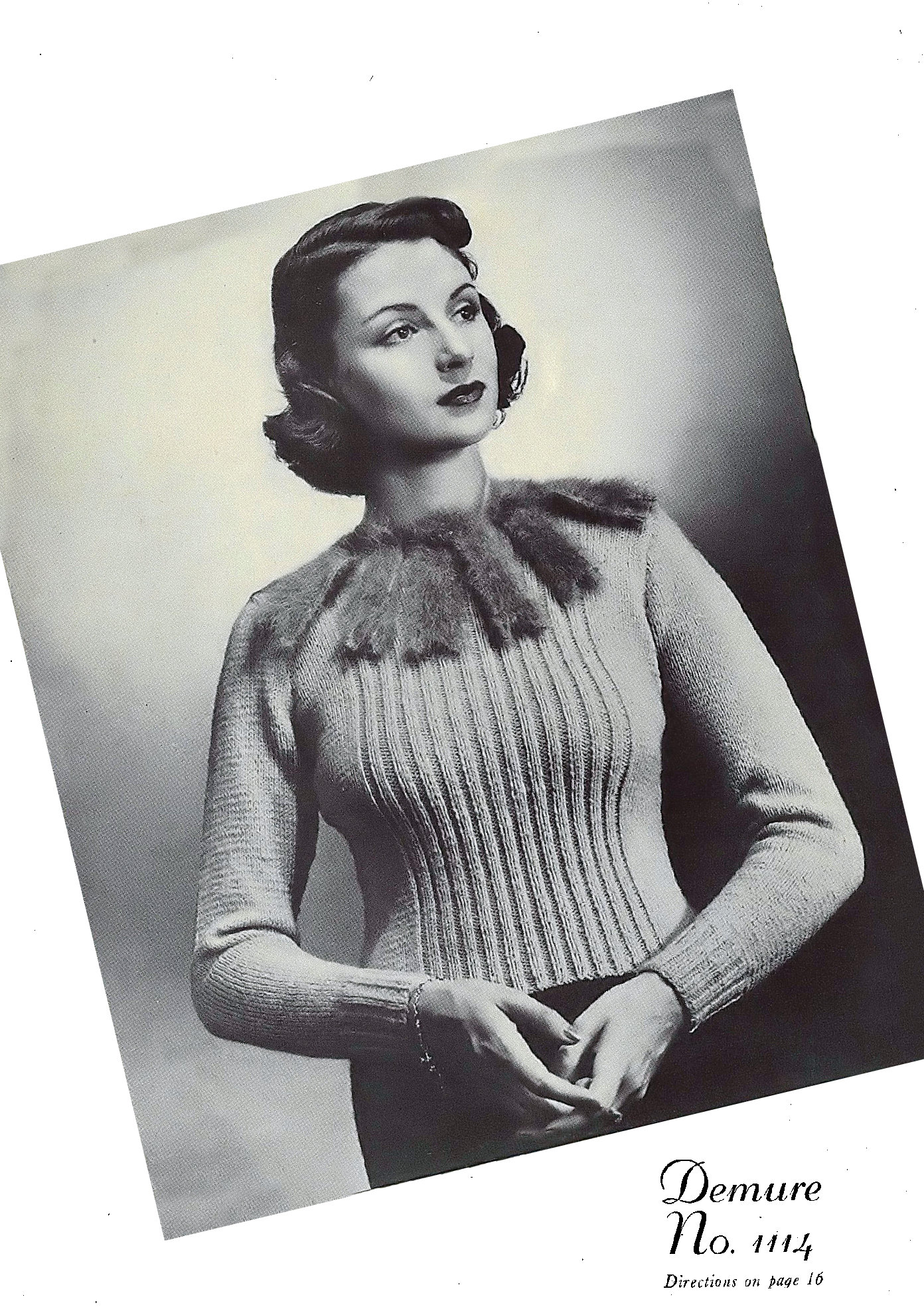 Demure Fur Collar Pullover Sweater 1114