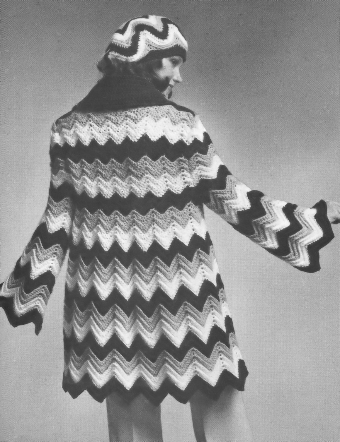Big Cape Coat Vintage Crochet Pattern